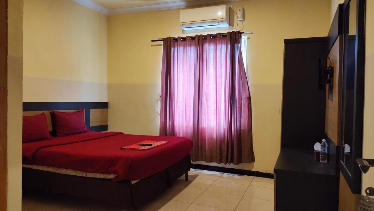 De' Premium Hotel Kartini Palimbão Exterior foto